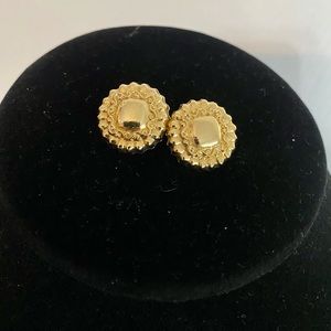 Gold Round Studs